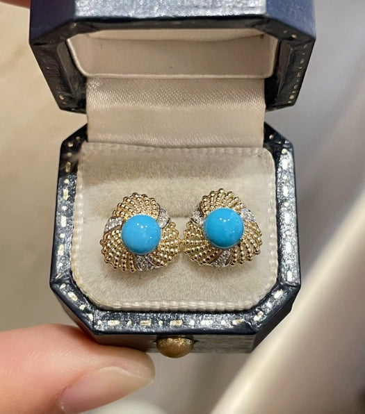 18k Yellow Gold Turquoise Stud Earrings, Natural Turquoise Earrings, High Quality Turquoise Jewelry, Turquoise Earrings 18k Gold, 18k Yellow Gold Turquoise Jewelry, 18k Gold Turquoise Earrings, Yellow Gold Turquoise Earrings, White Gold Turquoise Earrings, Natural Turquoise, Real Turquoise Jewelry for Women, Genuine Turquoise