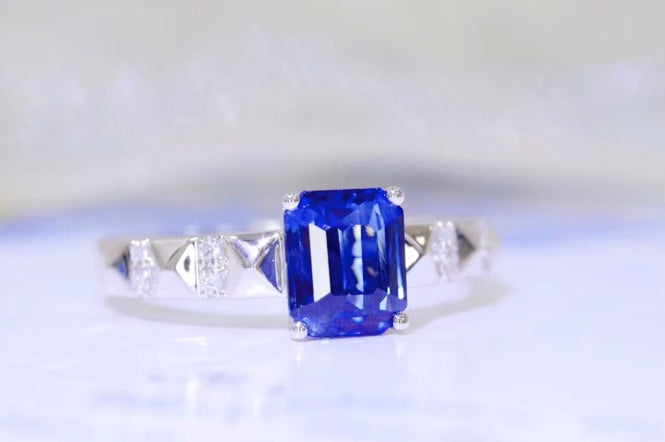 1.11Ct Vivid Blue Sapphire & Diamond Engagement Ring 18k White Gold, Sapphire Engagement Ring, Sapphire Wedding Ring, Bright Blue Sapphire Ring, Sapphire & Diamond Ring, Sapphire and Diamond Ring, Sapphire Ring 18k Gold, 18k White Gold Sapphire Diamond Ring, Blue Cornflower Sapphire Ring, Cornflower Sapphire, VVS1 Cornflower Sapphire Ring, Cornflower Sapphire Engagement Ring, Bright Blue Sapphire Engagement Ring 18k Gold, 18k Gold Sapphire Ring, 18k Gold Sapphire & Diamond Ring, Natural Sapphire & Diamond