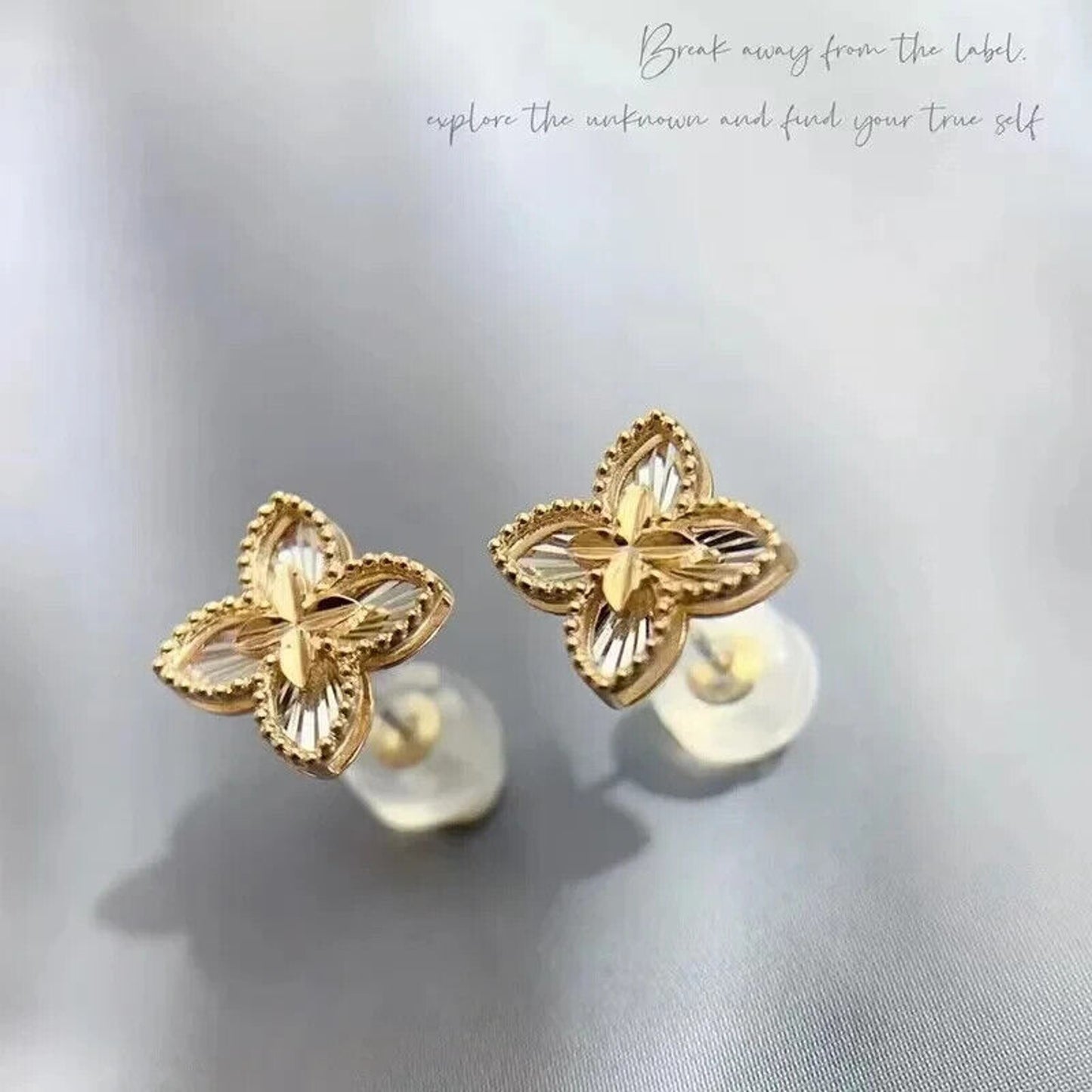 18k Gold Flower Stud Earrings, Pure 18k Gold Dainty Clover Earrings Au750