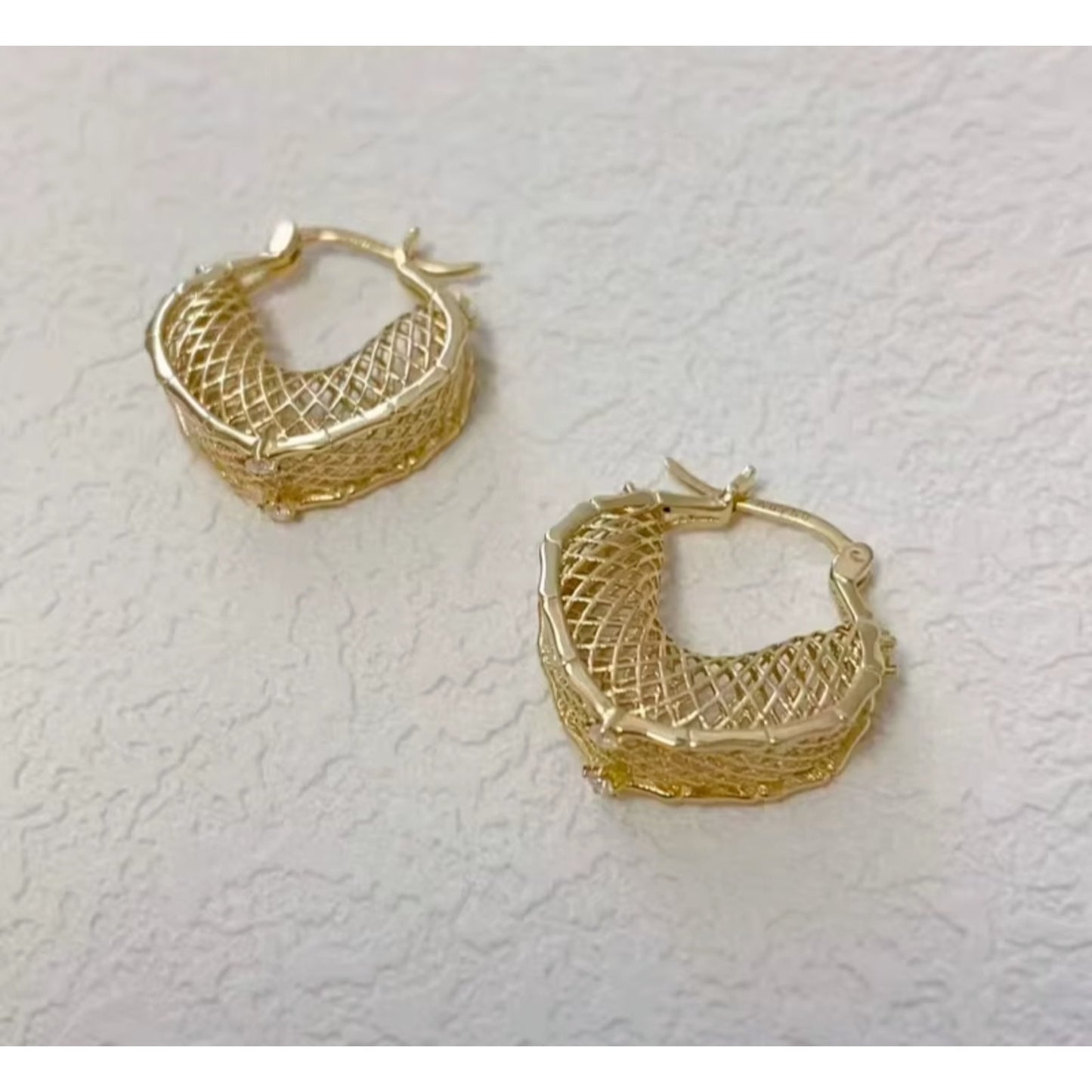 Solid 18k Yellow Gold Hoop Earrings, Yellow Gold Basket Hoops Au750