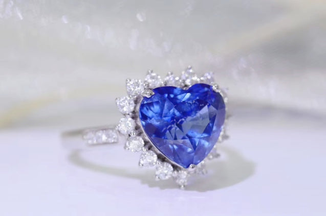 3.02Ct Blue Sapphire and Diamond Heart Ring 18k White Gold, Sapphire Engagement Ring, Sapphire Wedding Ring, Bright Blue Sapphire Ring, Sapphire & Diamond Ring, Sapphire and Diamond Ring, Sapphire Ring 18k Gold, 18k White Gold Sapphire Diamond Ring, Blue Cornflower Sapphire Ring, Cornflower Sapphire, VVS1 Cornflower Sapphire Ring, Cornflower Sapphire Engagement Ring, Bright Blue Sapphire Engagement Ring 18k Gold, 18k Gold Sapphire Ring, 18k Gold Sapphire & Diamond Ring, Natural Sapphire & Diamond Ring