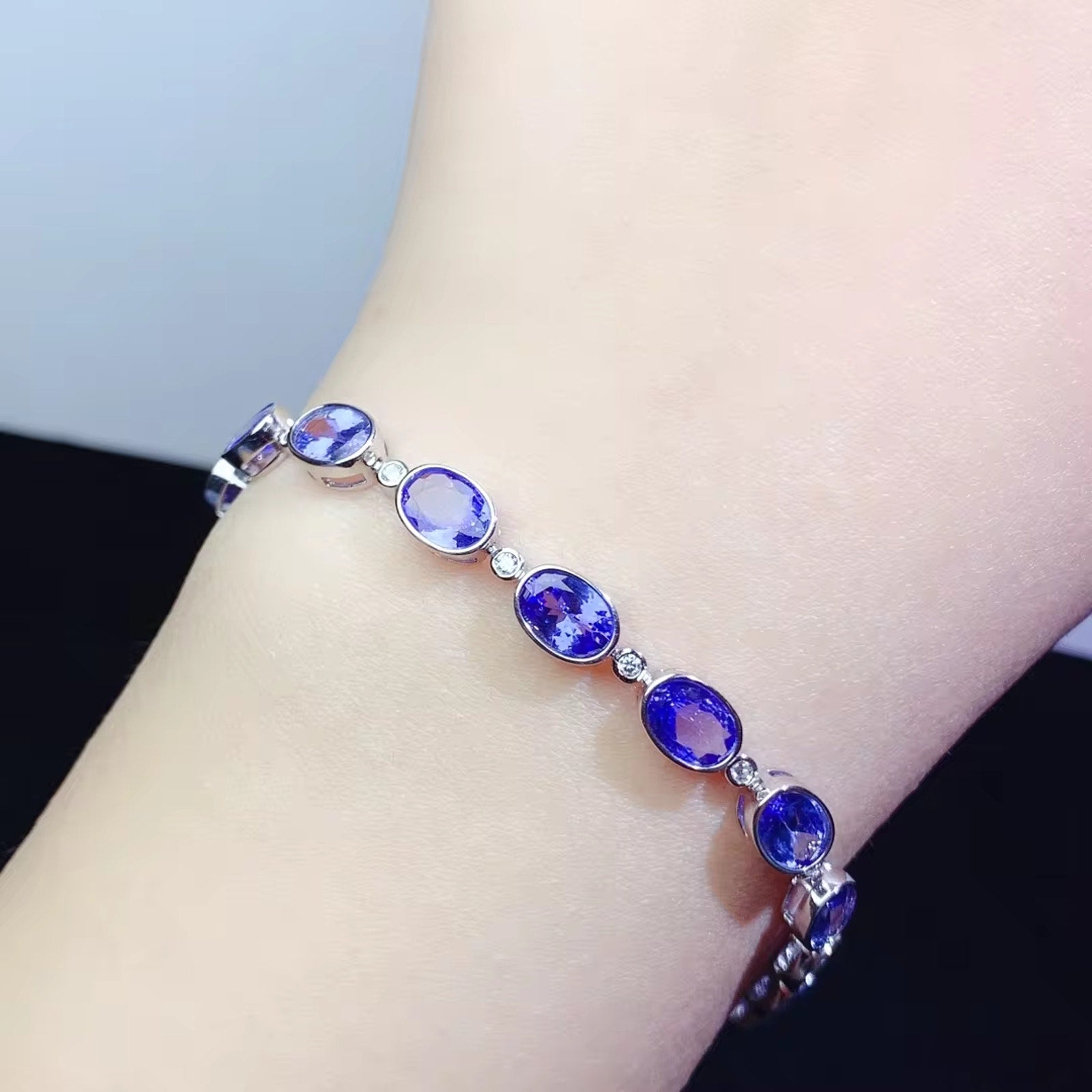 Purple Tanzanite Bracelet, Tanzanite Bracelet, Women's Tanzanite Bracelet, Tanzanite Gemstone Bracelet, Natural Tanzanite Jewelry, Natural Tanzanite Bracelet, Tanzanite Tennis Bracelet, Genuine Tanzanite Jewelry, VVS1 Tanzanite, Purple Tanzanite, Sterling Silver Tanzanite Bracelet, Women’s Tanzanite Bracelet, Tanzanite Jewelry For Women, Natural Tanzanite Jewelry, December Birthstone Tanzanite, Tanzanite December Birthstone Bracelet