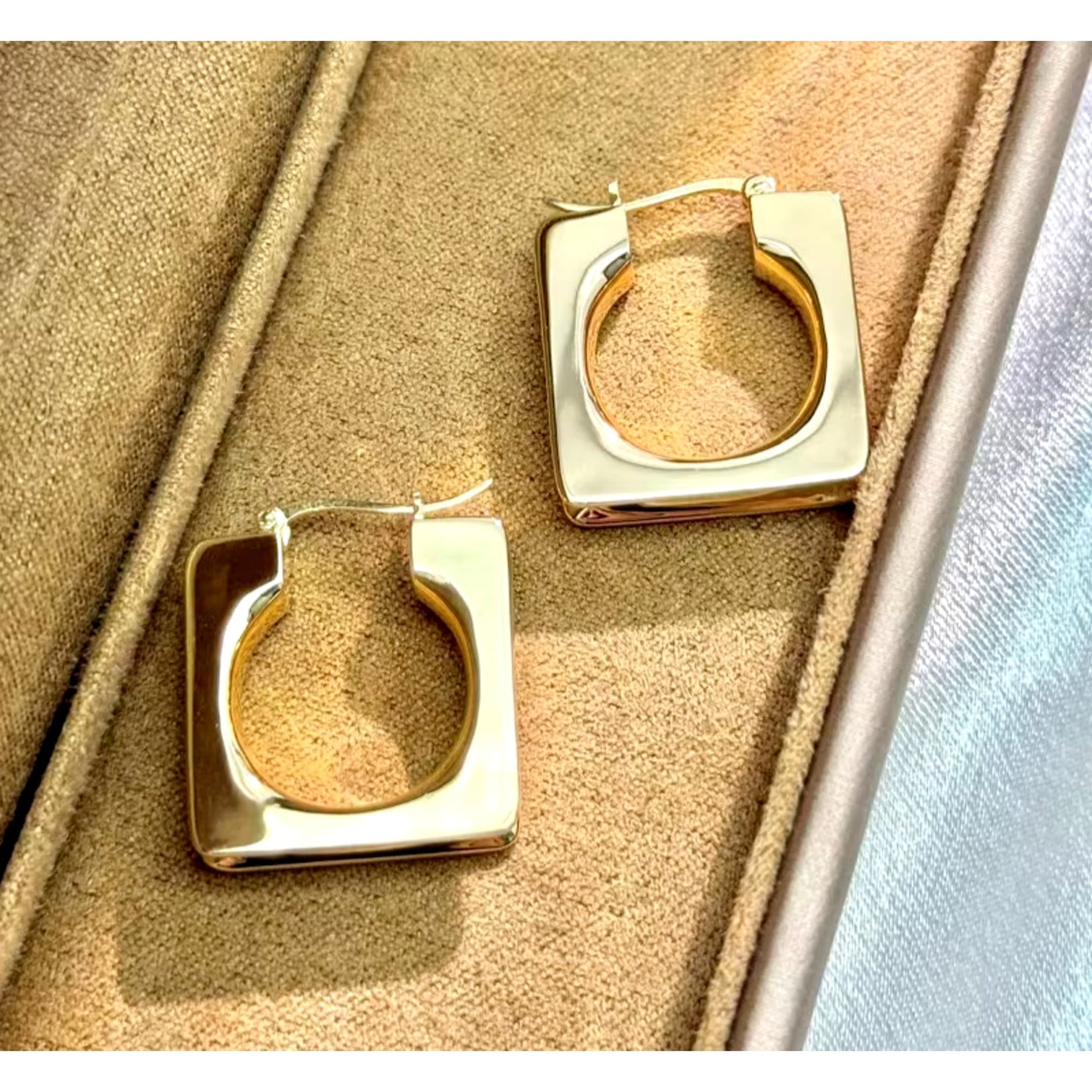 18k Gold Hoop Earrings, Square Hoops 18k Solid , Au750 Hoops