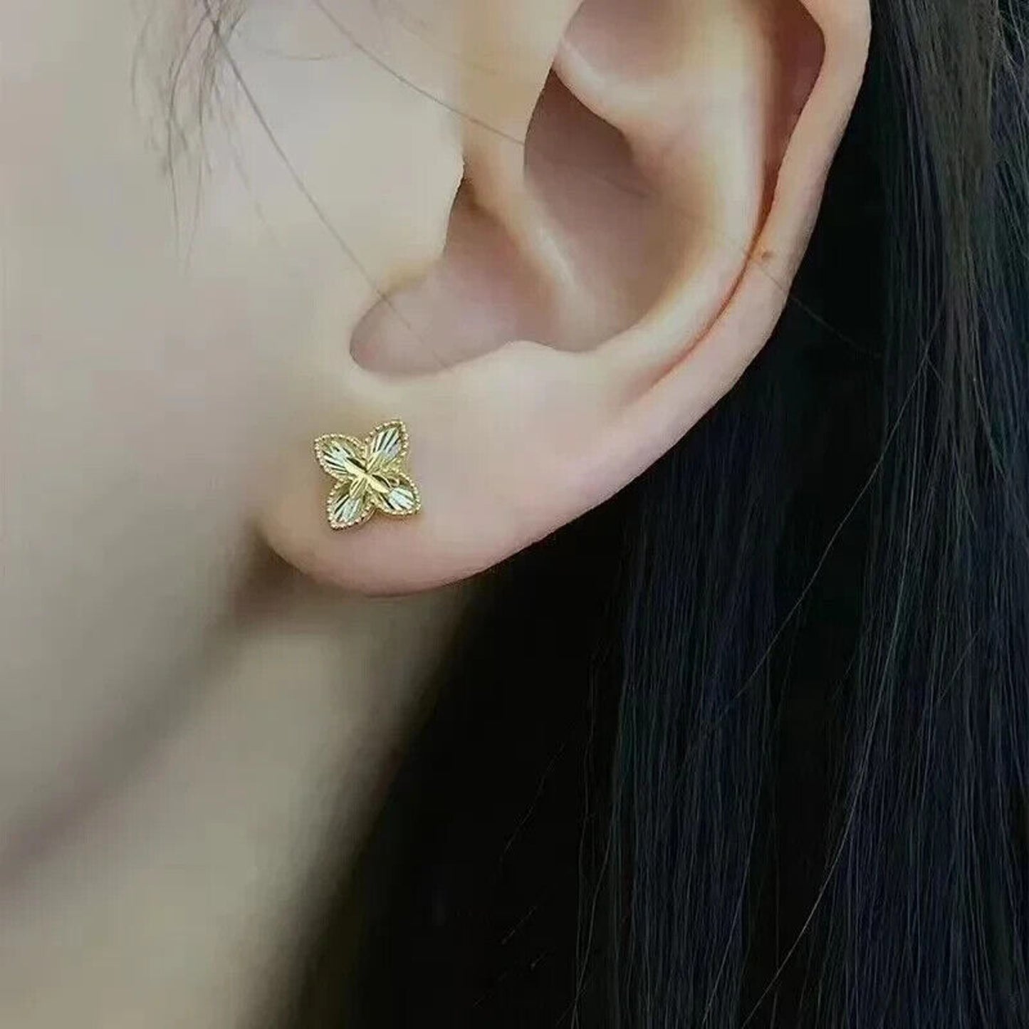 18k Gold Flower Stud Earrings, Pure 18k Gold Dainty Clover Earrings Au750