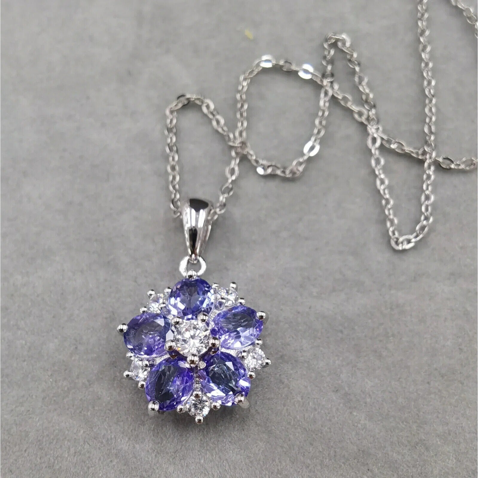 Tanzanite Necklace, Natural Tanzanite, Purple Tanzanite, Authentic Purple Tanzanite, Genuine Purple Tanzanite, Natural Tanzanite Jewelry, Tanzanite Statement Necklace, Tanzanite Pendant Necklace, Tanzanite Charm Necklace, Sterling Silver Tanzanite Necklace, Tanzanite Jewelry For Women, Tanzanite Flower Pendant Necklace