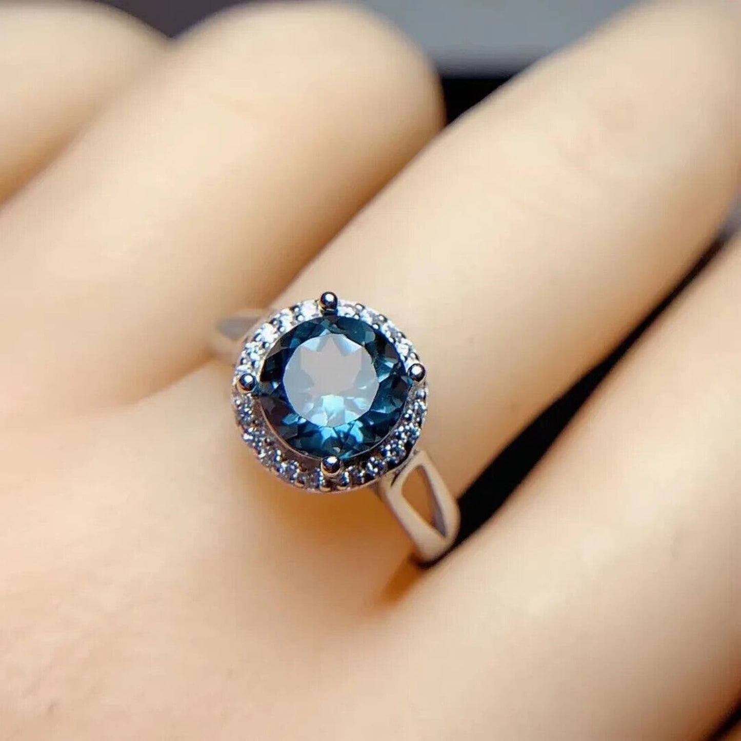 London Blue Topaz Ring Round Cut 8mm Platinum Plated