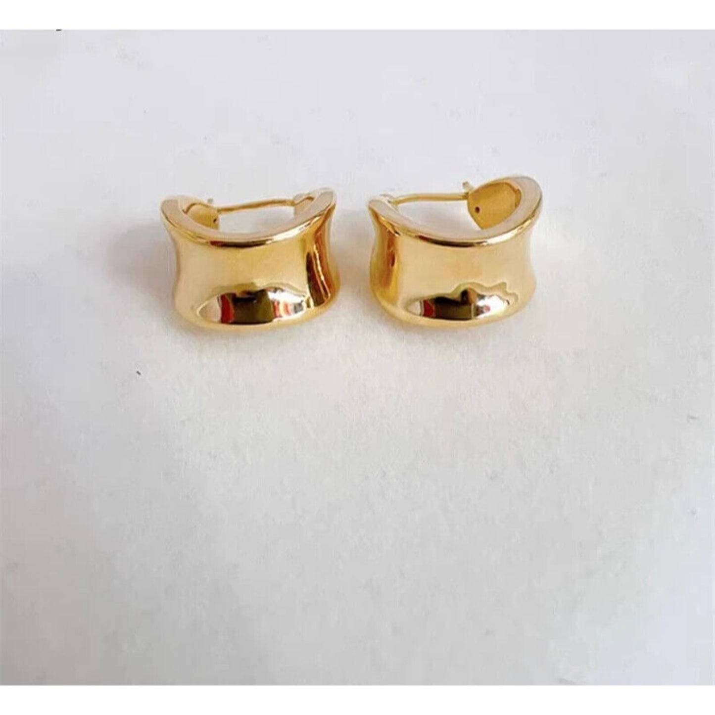 18k Yellow Gold Hoop Earrings. Au750 Yellow Gold Hoop Earrings Solid Gold