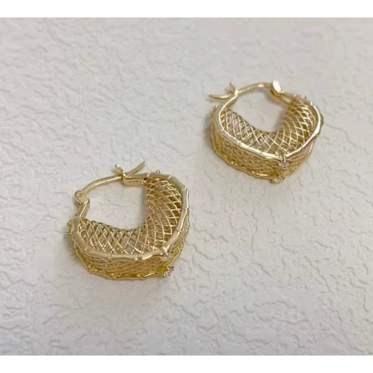 Solid 18k Yellow Gold Hoop Earrings, Yellow Gold Basket Hoops Au750