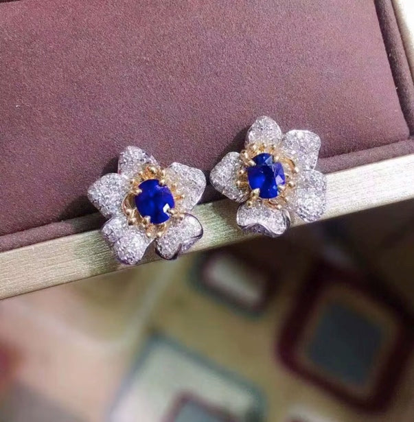 0.8ct Blue Sapphire & Diamond Flower Cluster Stud Earrings 18K Gold