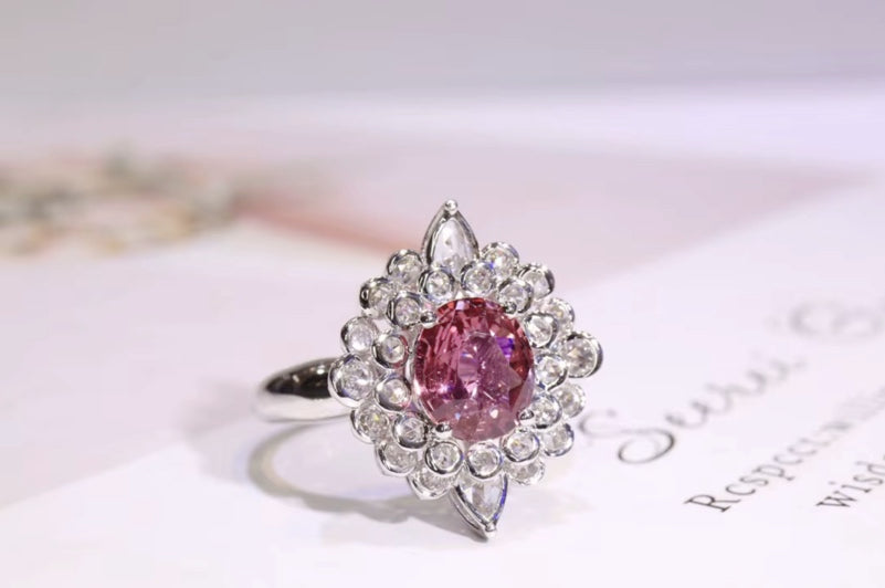 Pink Sapphire Ring, Padparadscha Sapphire, Padparadscha Sapphire Wedding Ring, Padparadscha Sapphire Engagement Ring, Padparadscha Sapphire & Diamond Ring, Padparadscha Sapphire and Diamond Wedding Ring, Natural Padparadscha Sapphire Ring, Padparadscha Sapphire Jewelry, 18k Gold Padparadscha Sapphire Ring, Women's Pink Padparadscha Sapphire Ring, White Gold Padparadscha Sapphire Ring