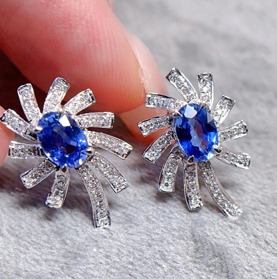 1.2ct Blue Sapphire & Diamond Cluster Stud Earrings 18K White Gold