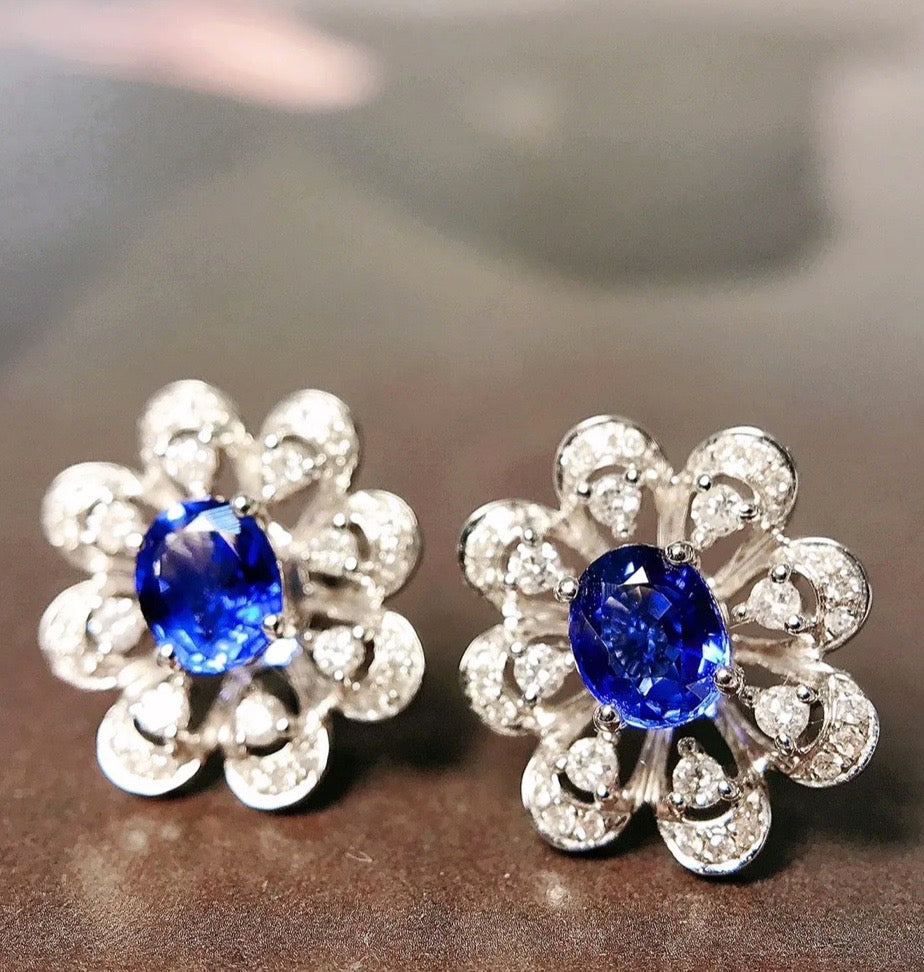 Bright Blue Sapphire & Diamond Flower Cluster Stud Earrings 18K Gold, Flower Stud Earrings, Sapphire Earrings, Bright Blue Sapphire, Sapphire Stud Earrings, White Gold Sapphire Earrings, 18k White Gold, White Gold Sapphire Earrings, Solid Gold Sapphire Earrings, Stud Earrings, Blue Gemstone, Blue Sapphire, Natural Sapphire, Natural Sapphire Earrings, Natural Sapphire Stud Earrings, White Gold Sapphire Stud Earrings, 1 CT Sapphire Earrings, Sapphire Diamond Earrings, Sapphire & Diamond, Sapphire and Diamond