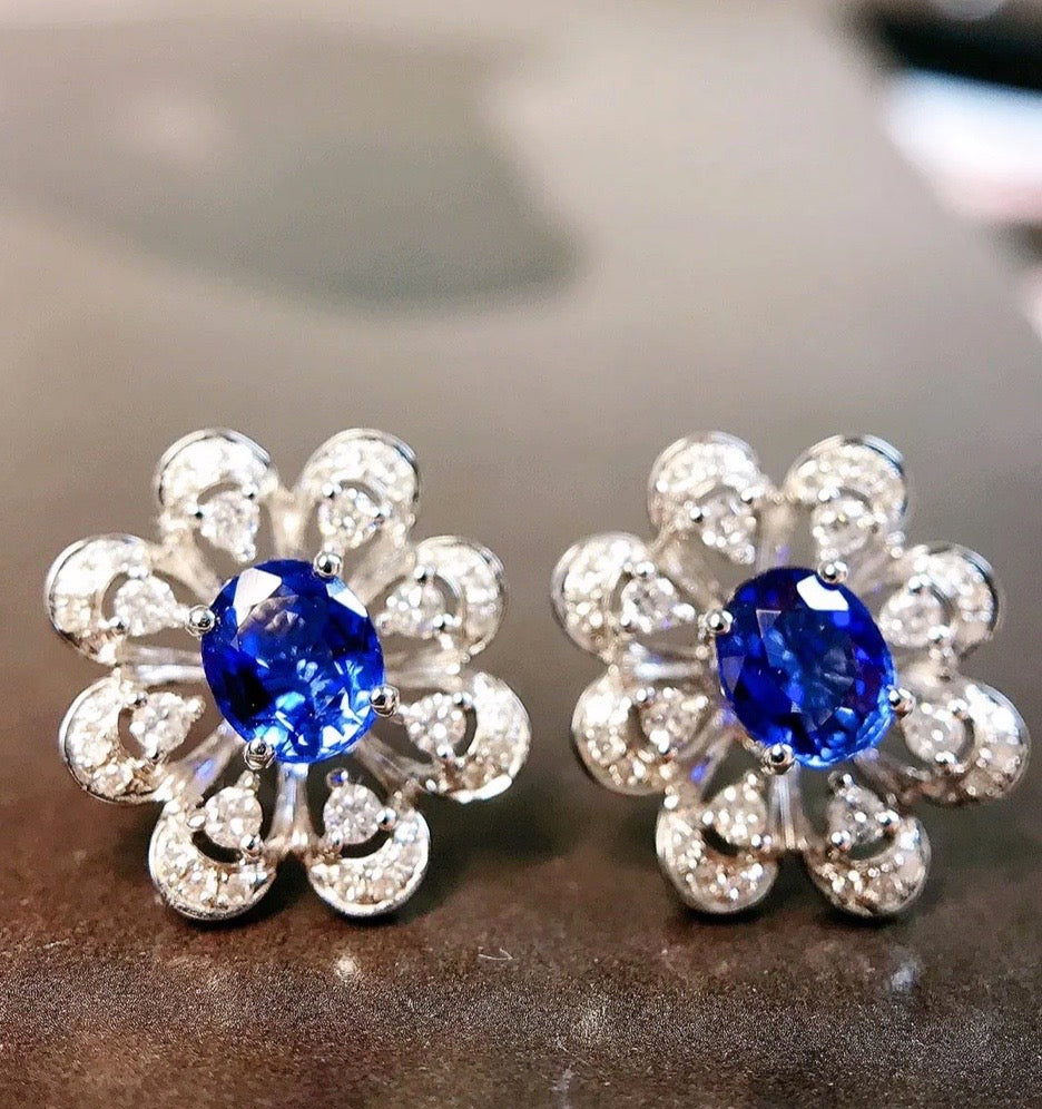 Bright Blue Sapphire & Diamond Flower Cluster Stud Earrings 18K Gold, Flower Stud Earrings, Sapphire Earrings, Bright Blue Sapphire, Sapphire Stud Earrings, White Gold Sapphire Earrings, 18k White Gold, White Gold Sapphire Earrings, Solid Gold Sapphire Earrings, Stud Earrings, Blue Gemstone, Blue Sapphire, Natural Sapphire, Natural Sapphire Earrings, Natural Sapphire Stud Earrings, White Gold Sapphire Stud Earrings, 1 CT Sapphire Earrings, Sapphire Diamond Earrings, Sapphire & Diamond, Sapphire and Diamond