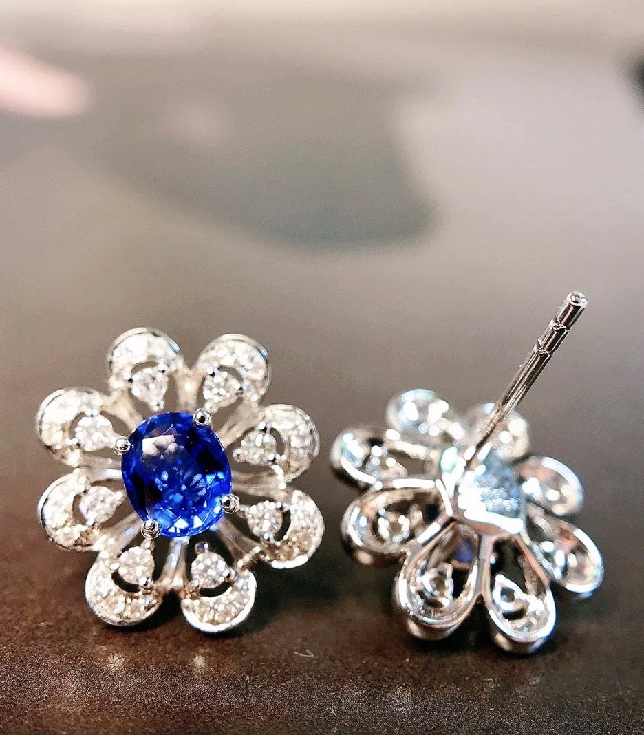 Bright Blue Sapphire & Diamond Flower Cluster Stud Earrings 18K Gold, Flower Stud Earrings, Sapphire Earrings, Bright Blue Sapphire, Sapphire Stud Earrings, White Gold Sapphire Earrings, 18k White Gold, White Gold Sapphire Earrings, Solid Gold Sapphire Earrings, Stud Earrings, Blue Gemstone, Blue Sapphire, Natural Sapphire, Natural Sapphire Earrings, Natural Sapphire Stud Earrings, White Gold Sapphire Stud Earrings, 1 CT Sapphire Earrings, Sapphire Diamond Earrings, Sapphire & Diamond, Sapphire and Diamond