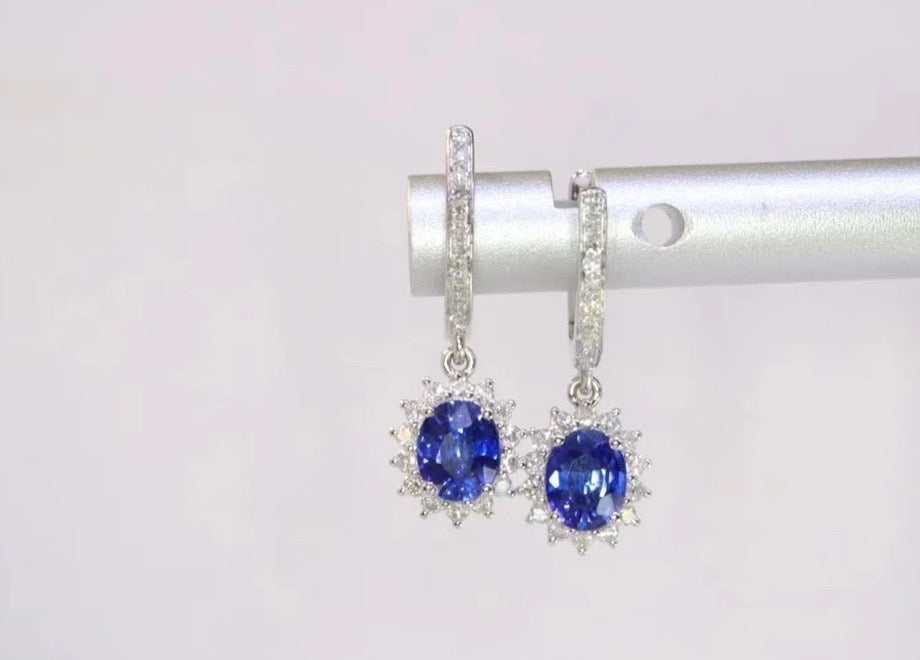 Blue Sapphire & Diamond Stud Earrings 18K White Gold, Natural Blue Sapphire & Diamond Stud Earrings, Blue Sapphire Earrings, Natural Sapphire Stud Earrings, Sapphire Earrings 18k White Gold, Sapphire Diamond Earrings, Diamond & Sapphire Earrings, Natural Diamond and Sapphire Earrings, Natural Sapphire and Diamond Earrings, Natural Sapphire & Diamond Earrings, Genuine Blue Sapphire, Natural Blue Sapphire, Diamond Earrings with Sapphire Solid Gold Sapphire Earrings