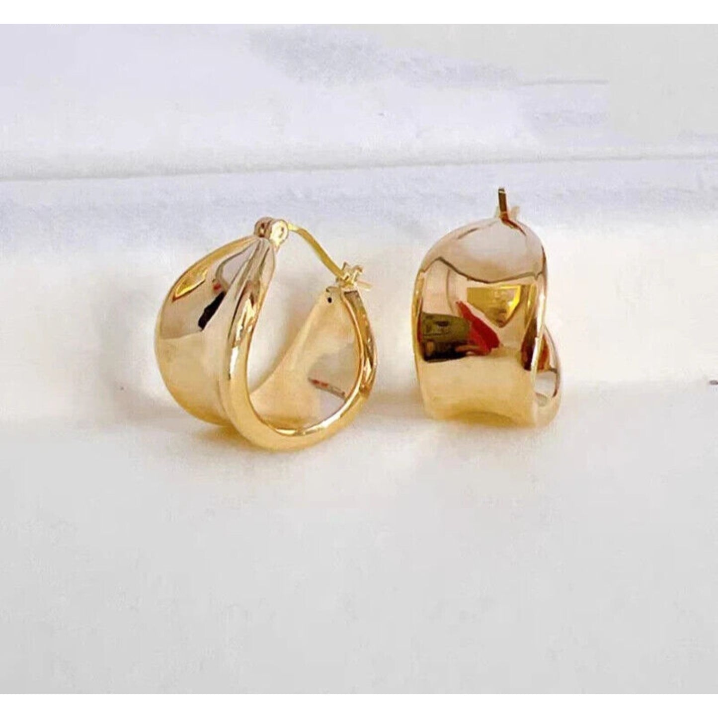 18k Yellow Gold Hoop Earrings. Au750 Yellow Gold Hoop Earrings Solid Gold