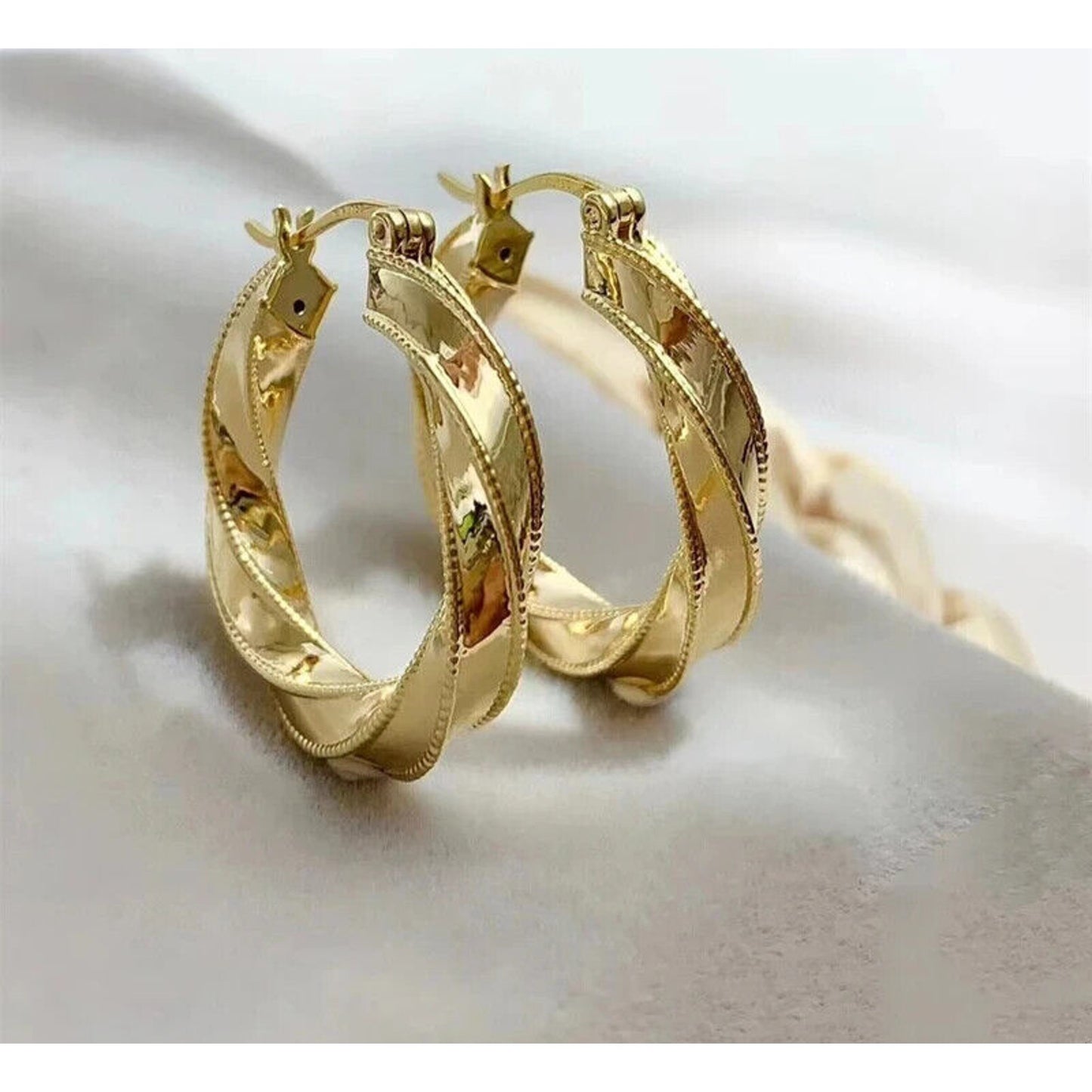 18k Yellow Gold Hoop Earrings. Au750 Yellow Gold Hoop Earrings Solid Gold