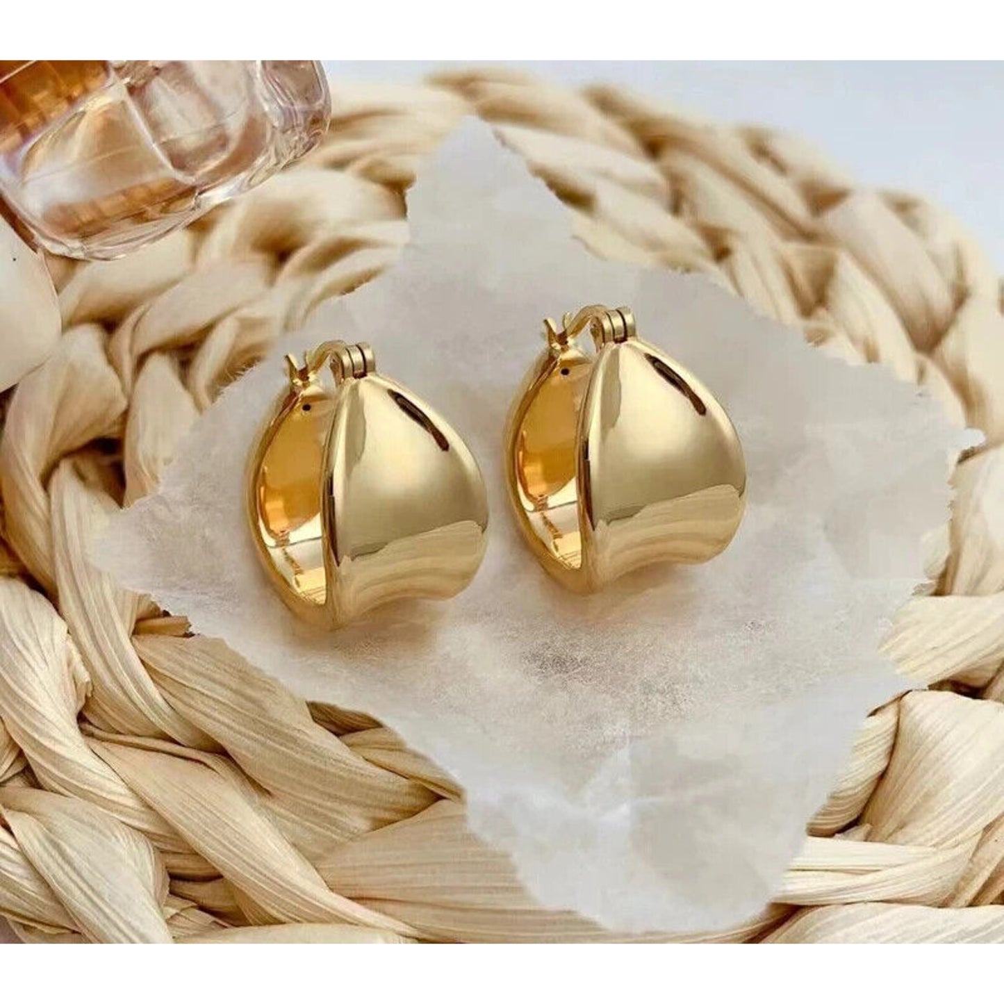 18k Yellow Gold Hoop Earrings. Au750 Yellow Gold Hoop Earrings Solid Gold