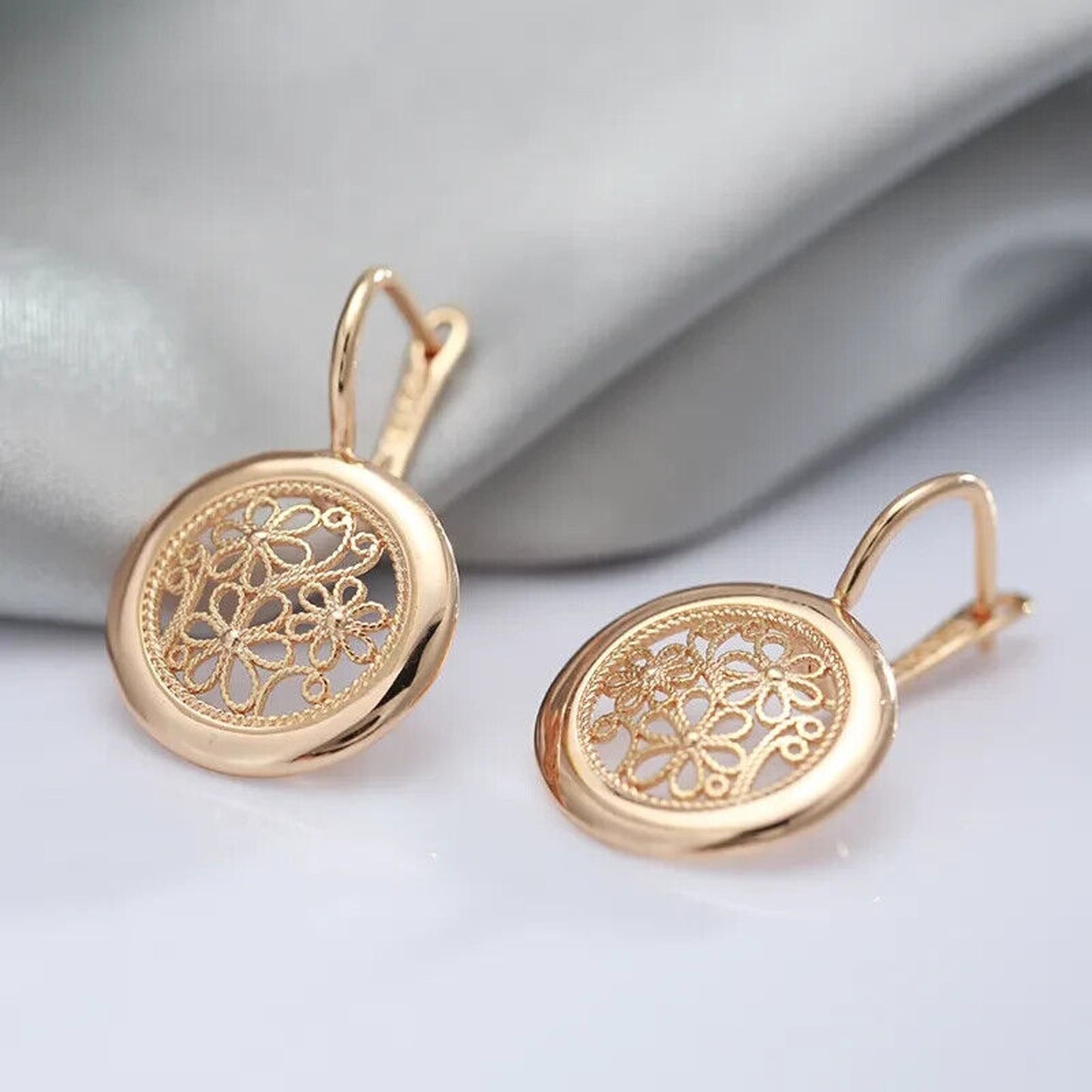 Rose Gold Earrings, Shiny Rose Gold Round Earrings 585 Rose Gold Stud