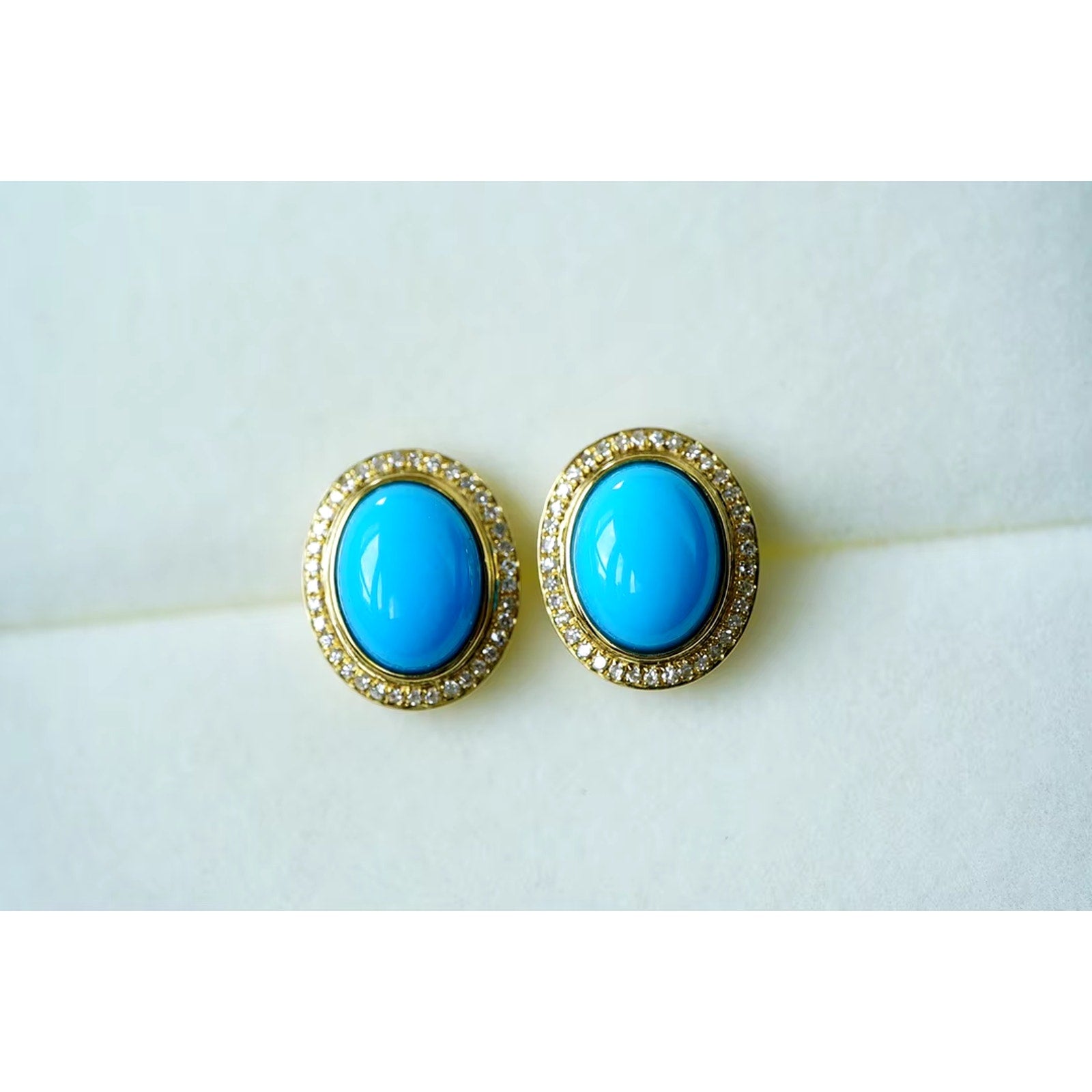 18k Yellow Gold Turquoise Stud Earrings, Natural Turquoise Diamond Earrings, High Quality Turquoise Earrings, Turquoise & Diamond Earrings 18k Gold, 18k Yellow Gold Turquoise Jewelry, Turquoise Earrings 18k Gold, Turquoise Stud Earrings Yellow Gold, 18k Gold Turquoise Earrings, Yellow Gold Turquoise Earrings, White Gold Turquoise Earrings, Natural Turquoise, Real Turquoise Jewelry for Women, Genuine Turquoise