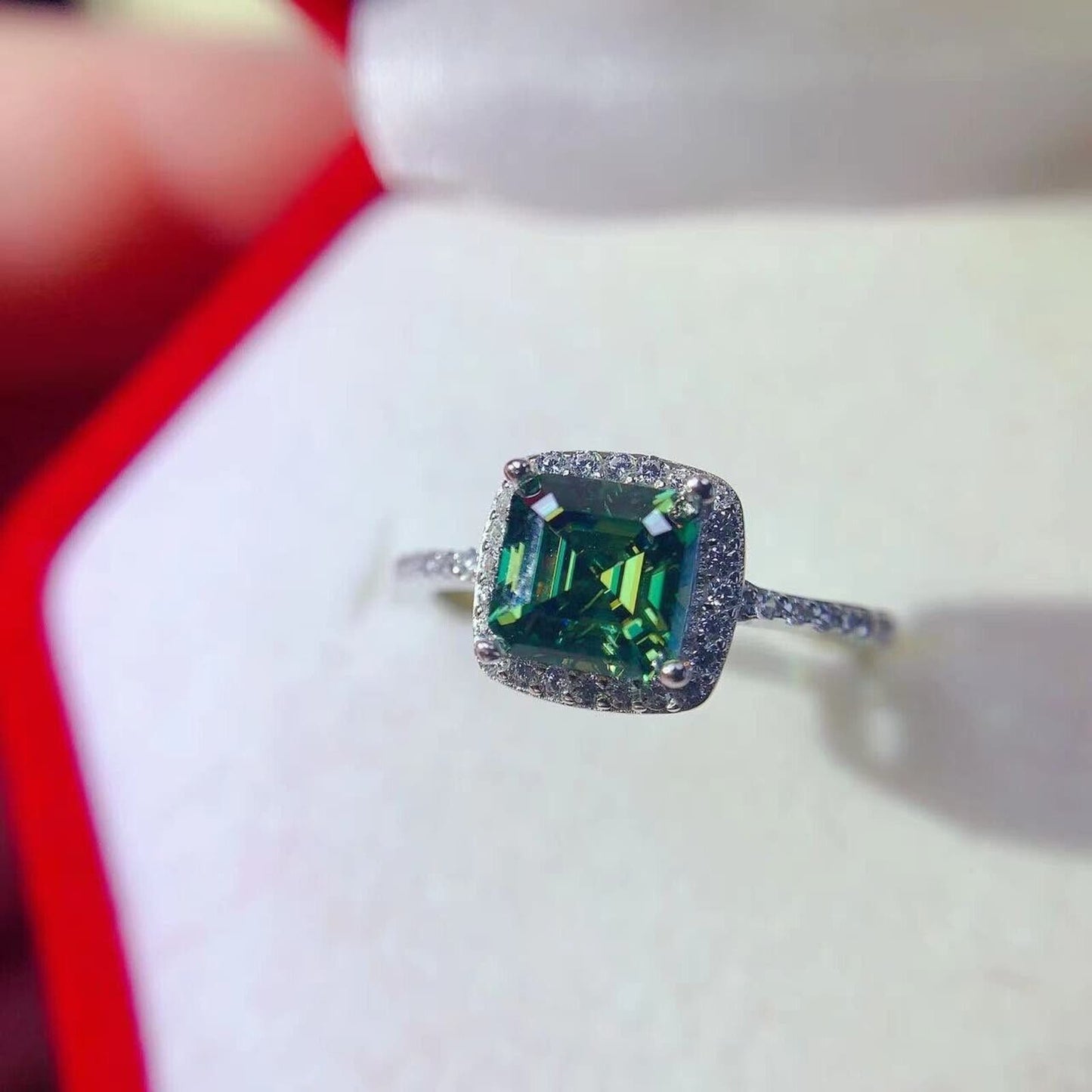 VVS1 1 Carat Green Asscher Cut Moissanite Ring