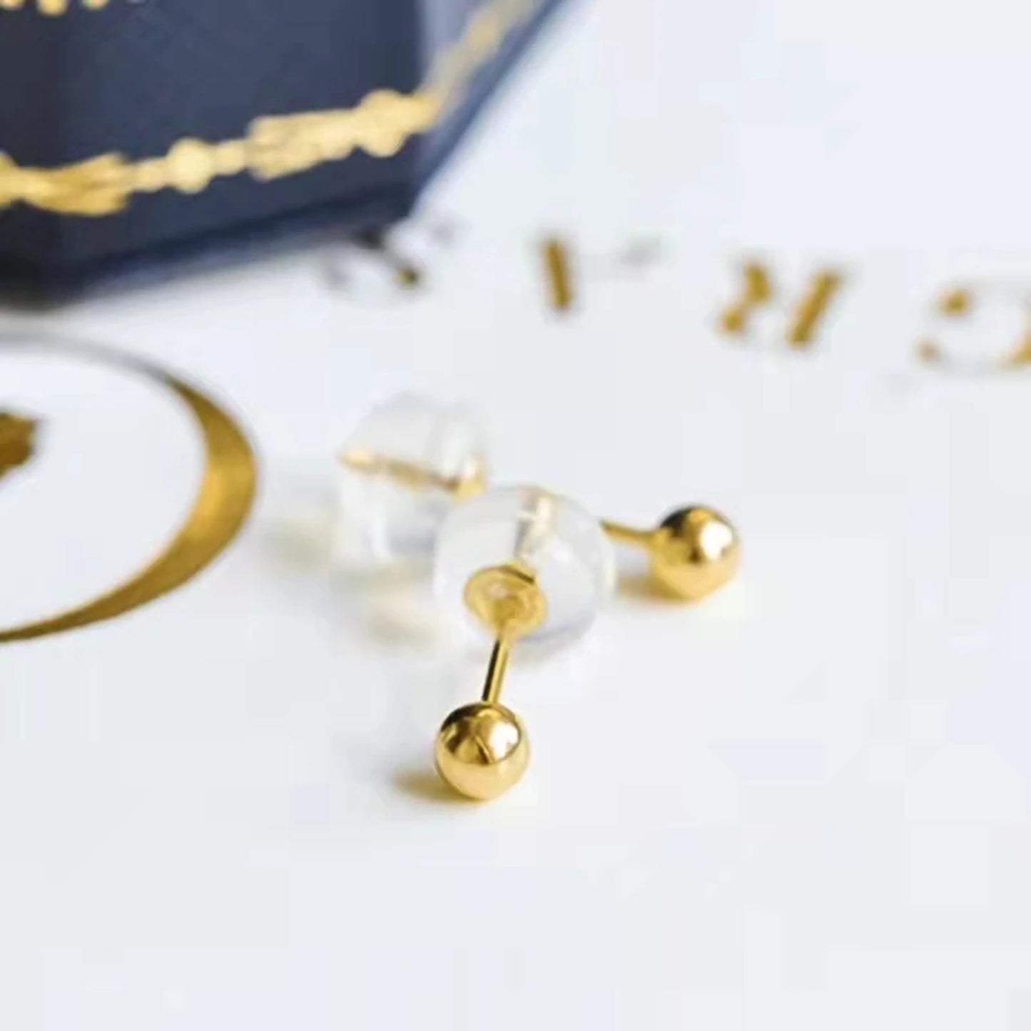 18k Gold Stud Earrings, 3mm Yellow Gold or Rose Gold, Au750 Earrings 18k Gold