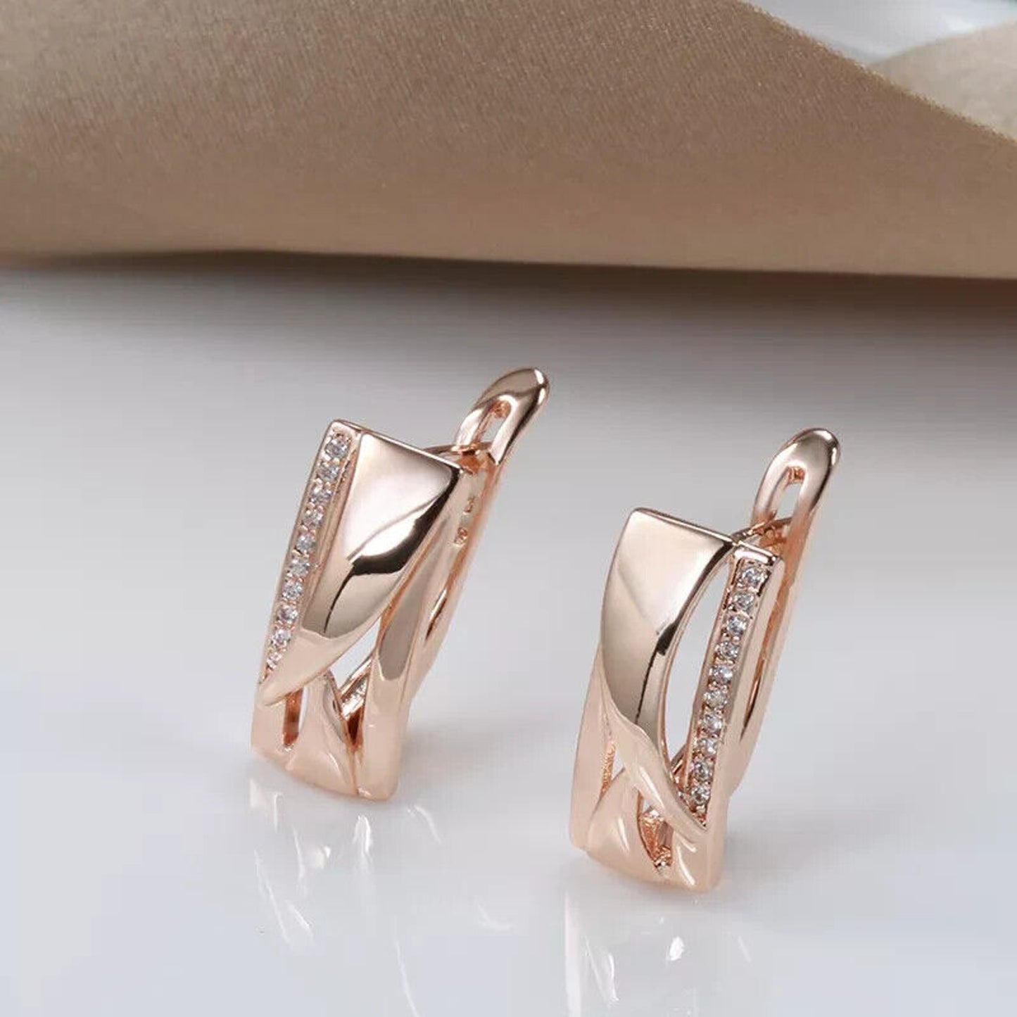 Rose Gold Earrings, Shiny Rose Gold Vintage Earrings, 585 Rose Gold Stud