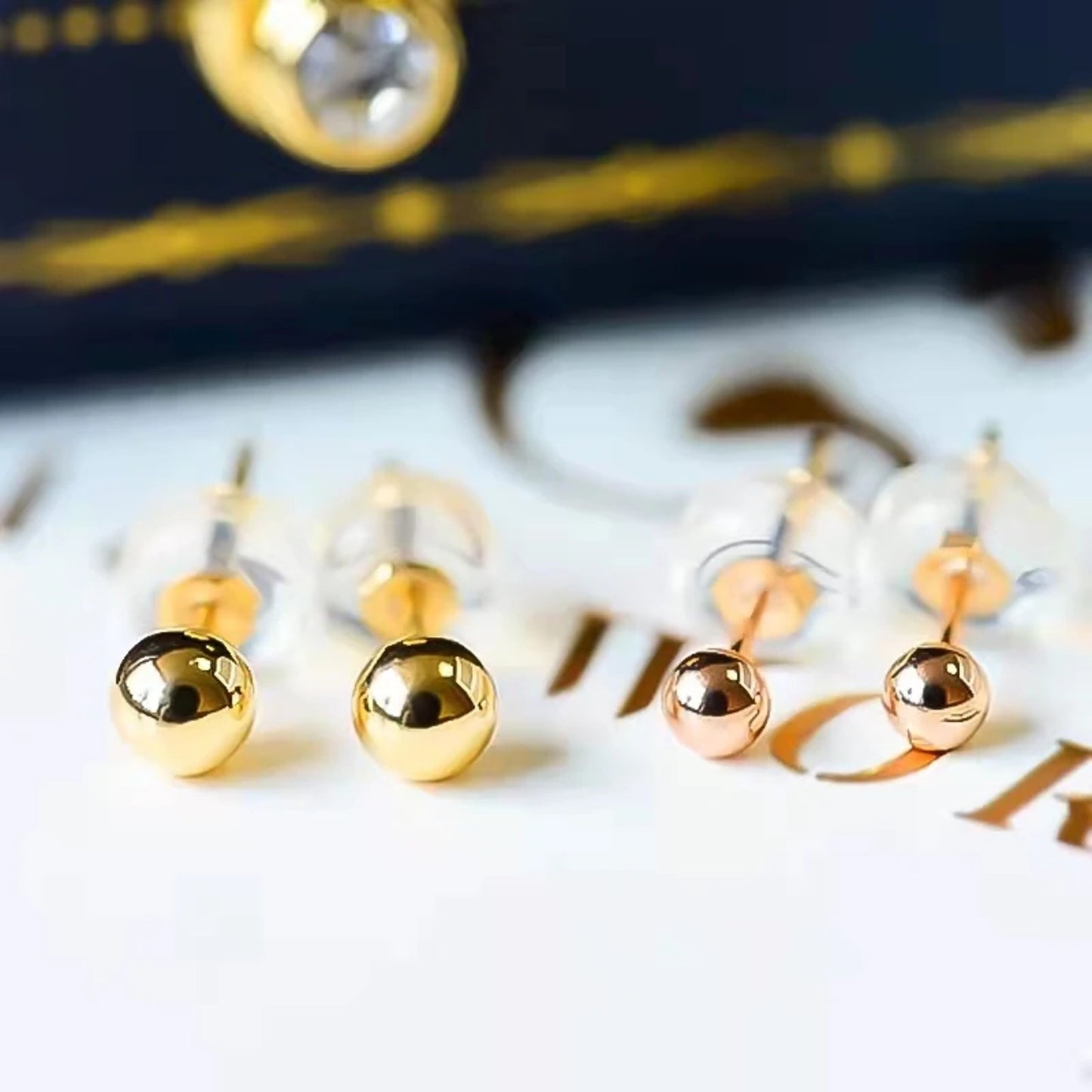 18k Gold Stud Earrings, 3mm Yellow Gold or Rose Gold, Au750 Earrings 18k Gold