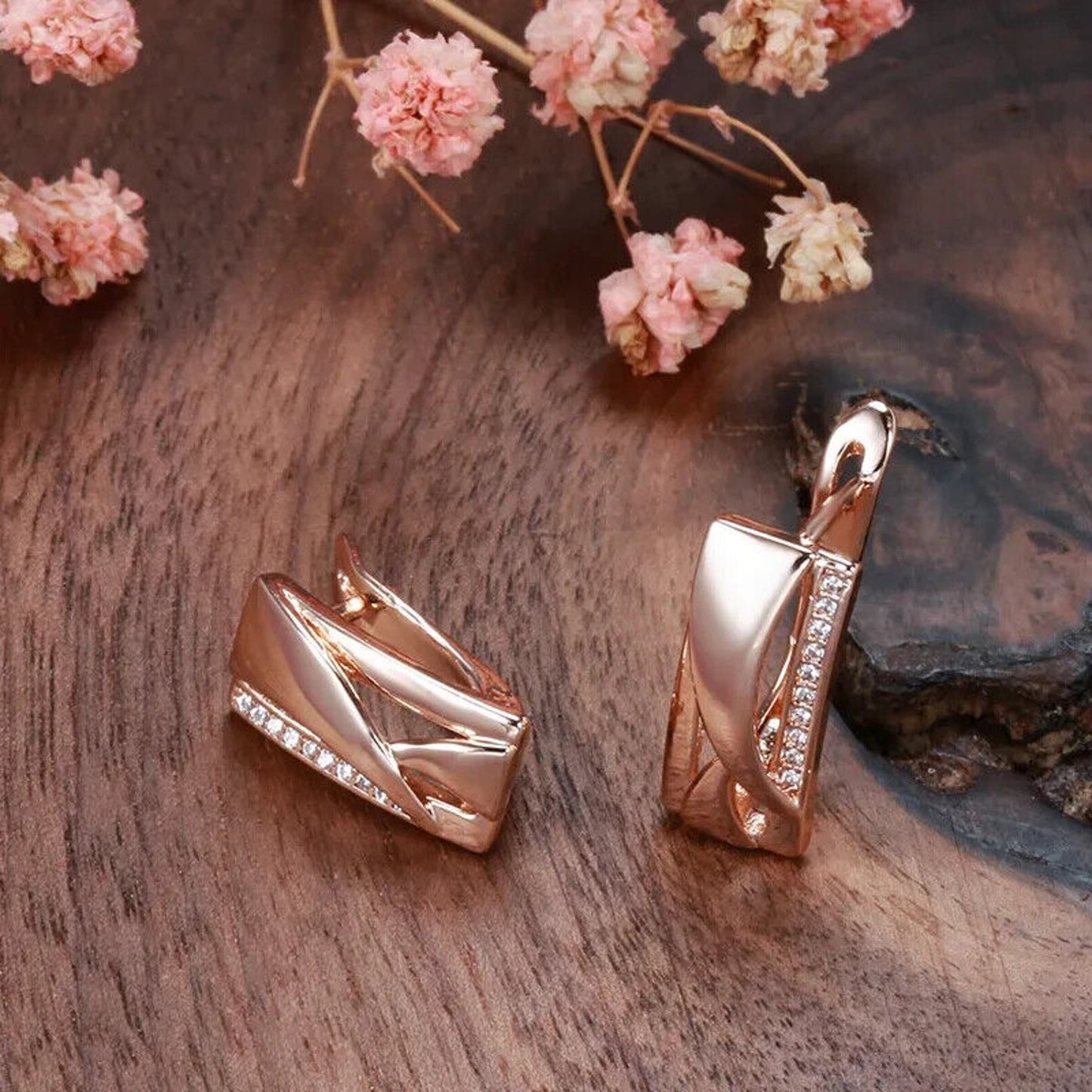 Rose Gold Earrings, Shiny Rose Gold Vintage Earrings, 585 Rose Gold Stud